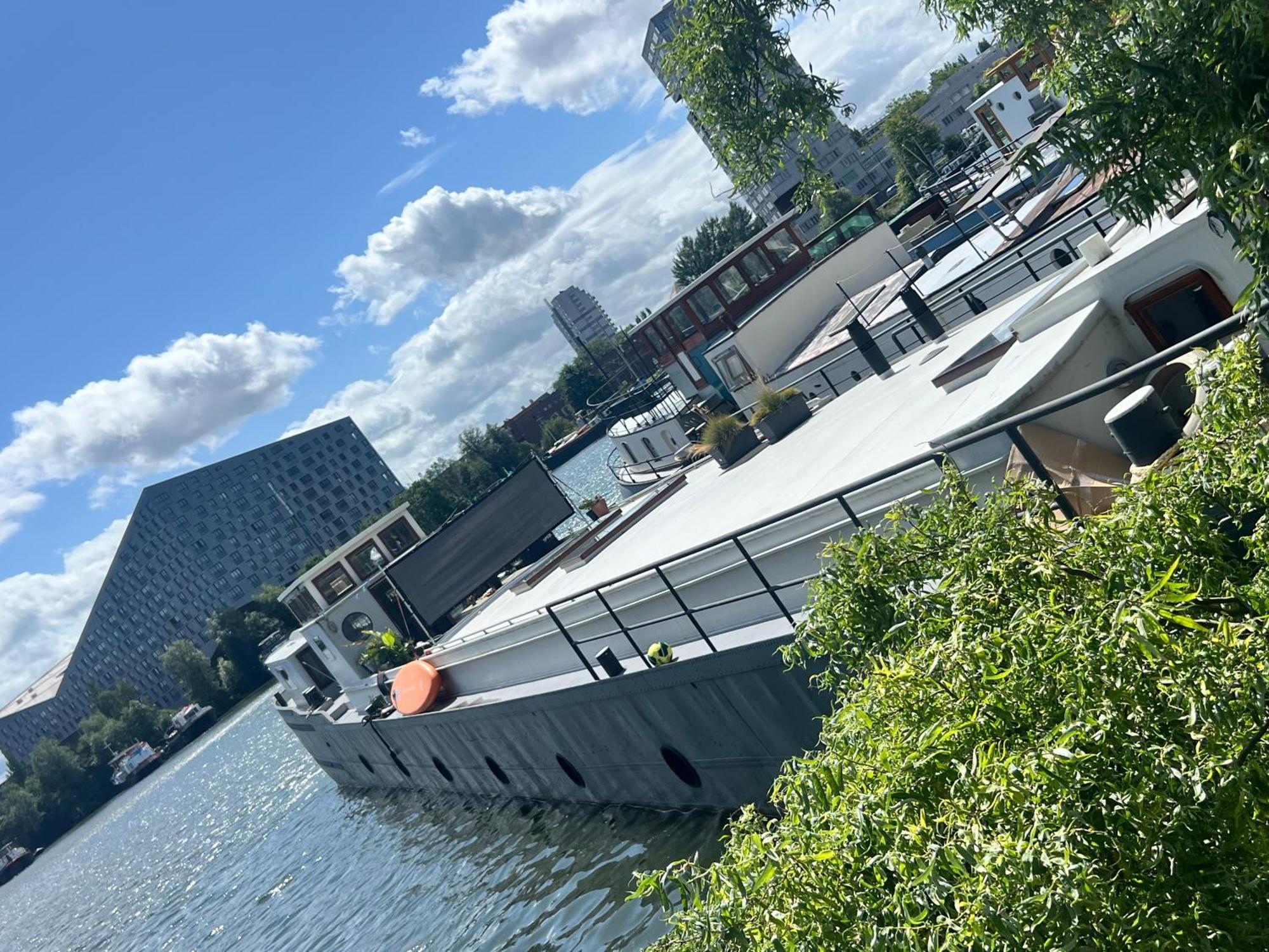 Boat & Boost Amsterdam Bed & Breakfast Exterior foto