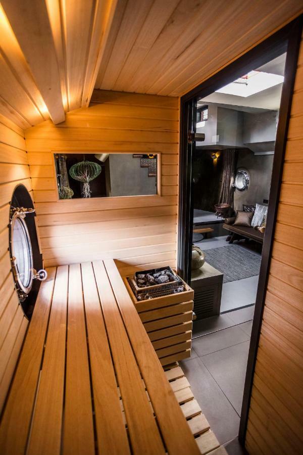Boat & Boost Amsterdam Bed & Breakfast Exterior foto